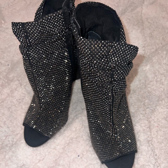 Gianni Bini open toe booties. Only worn once. Still have box. Very sparkly. - Picture 2 of 6